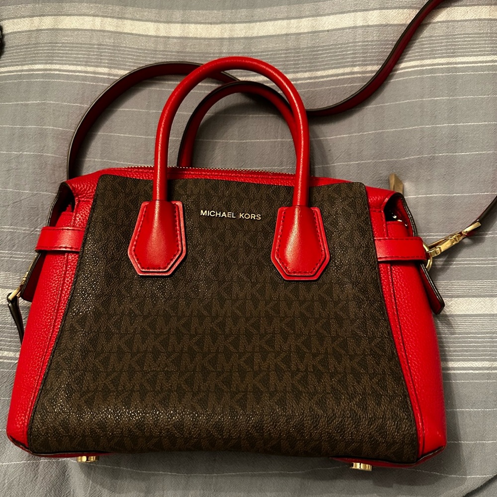 Michael Kor’s handbag